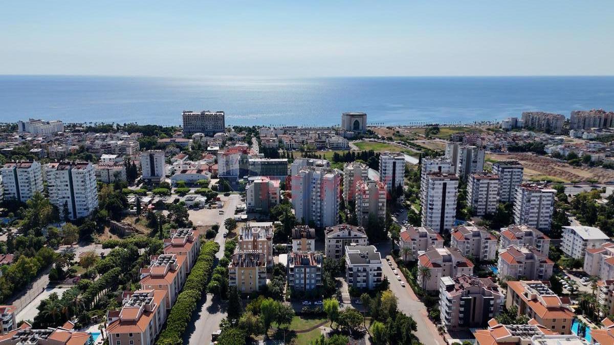 KONYAALTI  GÜRSU'DA 5+1 SAHİLE YAKIN ASANSÖRLÜ SATILIK DUBLEKS DAİRE 