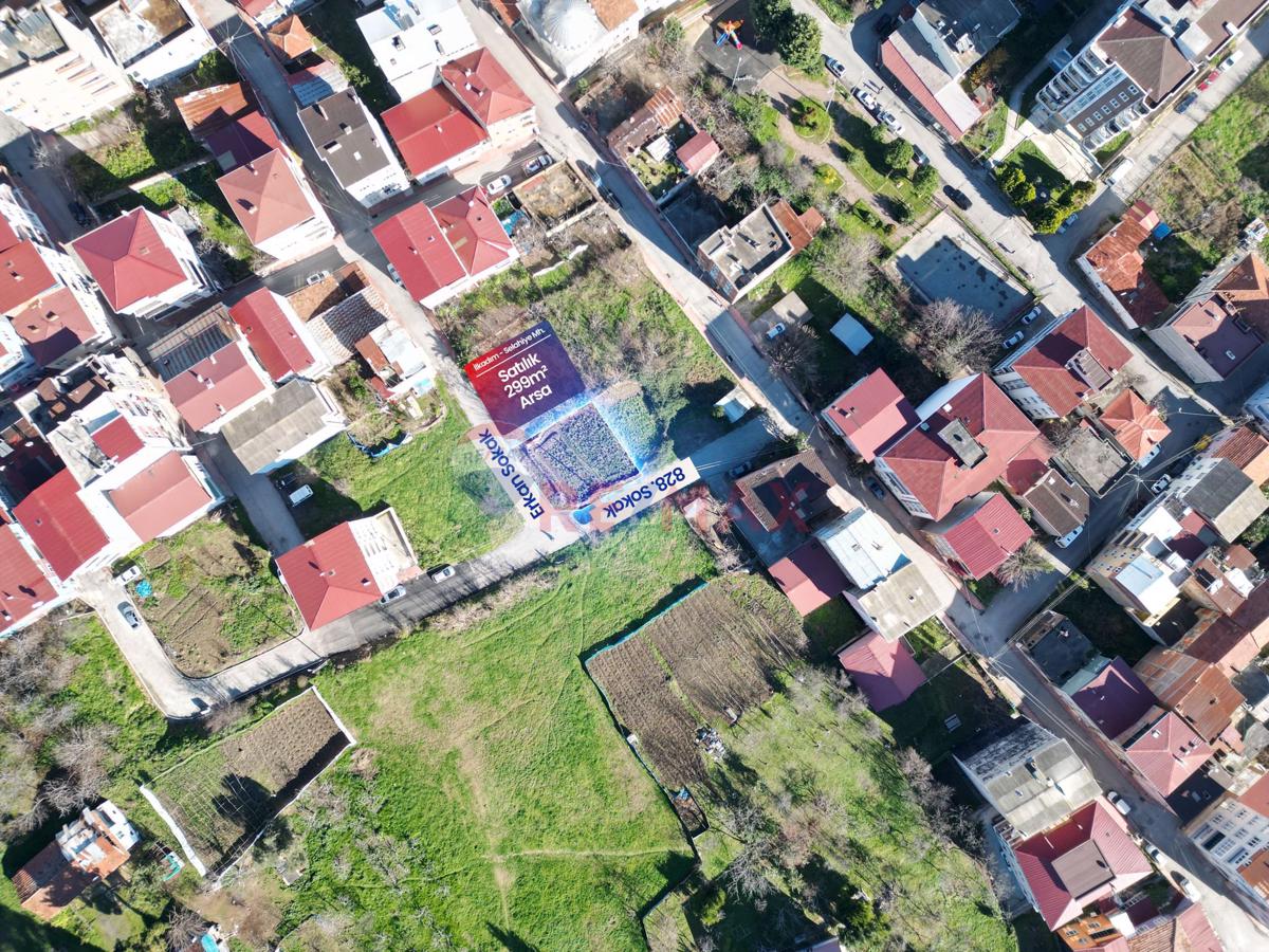 LKADIM MERKEZDE 4 KATA IMARLI ARSA 