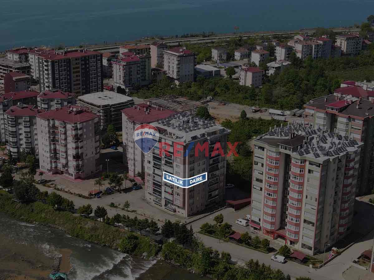 RE/MAX STONE’DAN RİZE FINDIKLI’DA DENİZ VE DOĞA MANZARALI SATILIK DAİRE