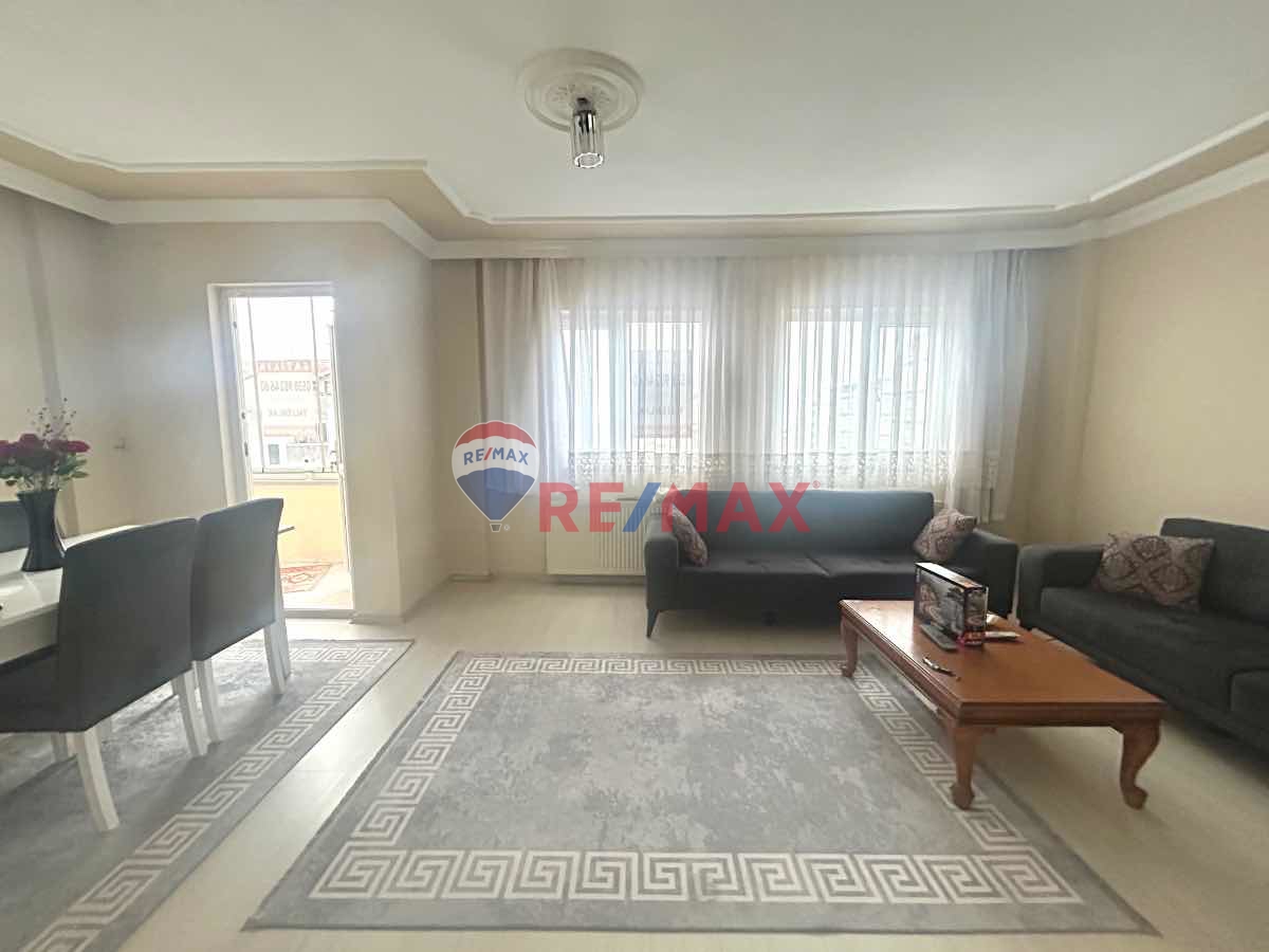 ÜNİVERSİTE MAHALLESİ'NDE 3+1 EŞYALI KİRALIK DAİRE