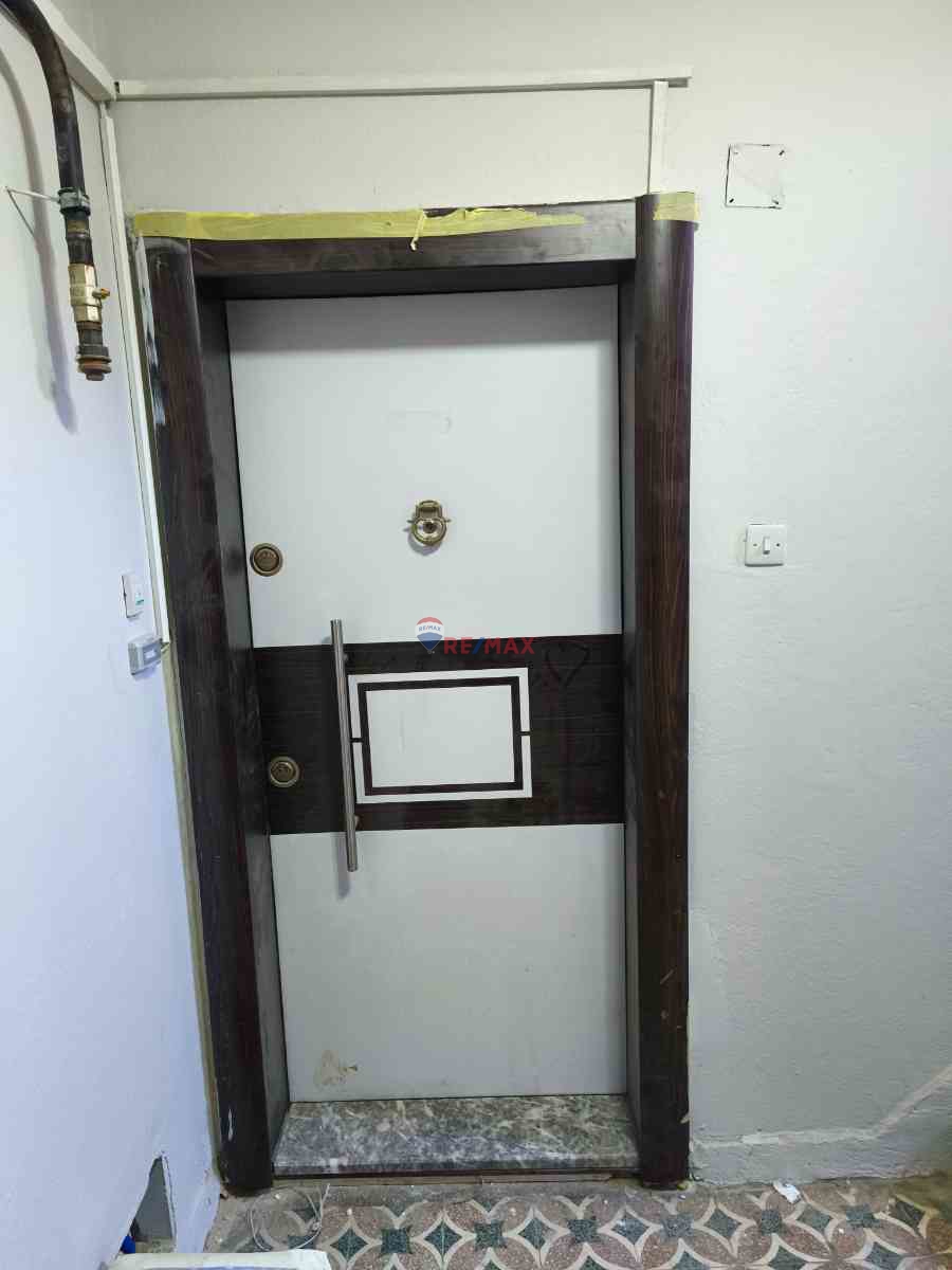 GÖLCÜK MERKEZDE OFİS KULLANIMINA UYGUN KİRALIK DAİRE