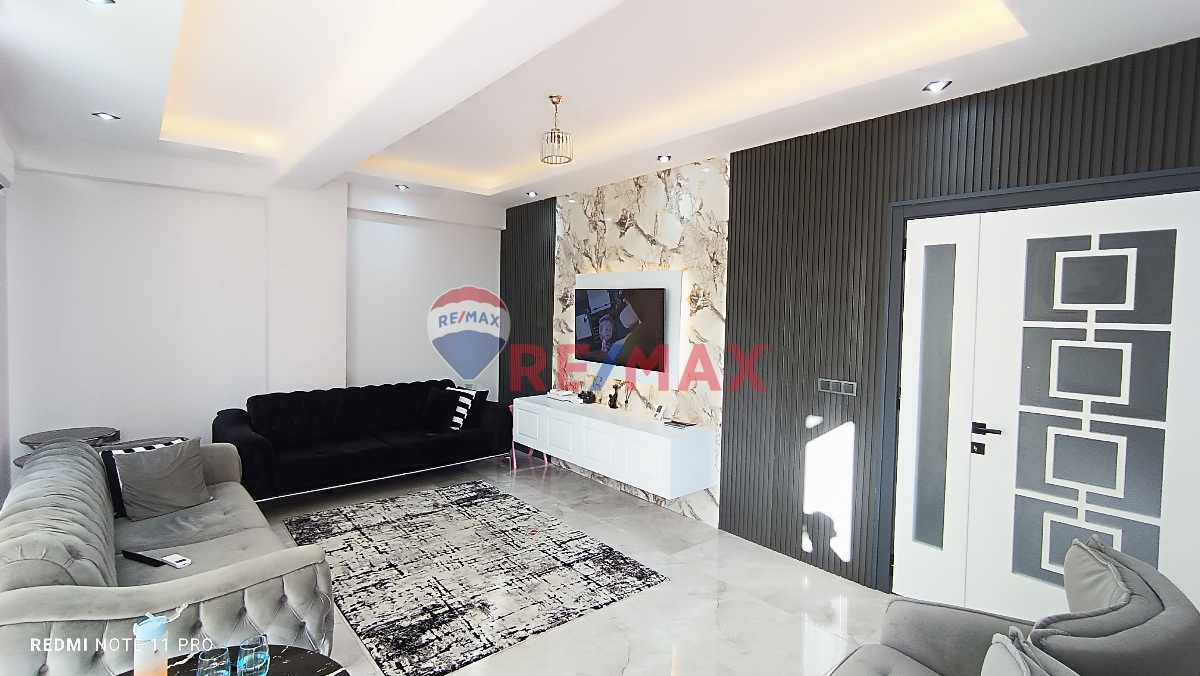 REMAX MODEL DENIZLI'DEN ŞEMİKLER'DE SATILIK 3+1 ARA KAT DAİRE