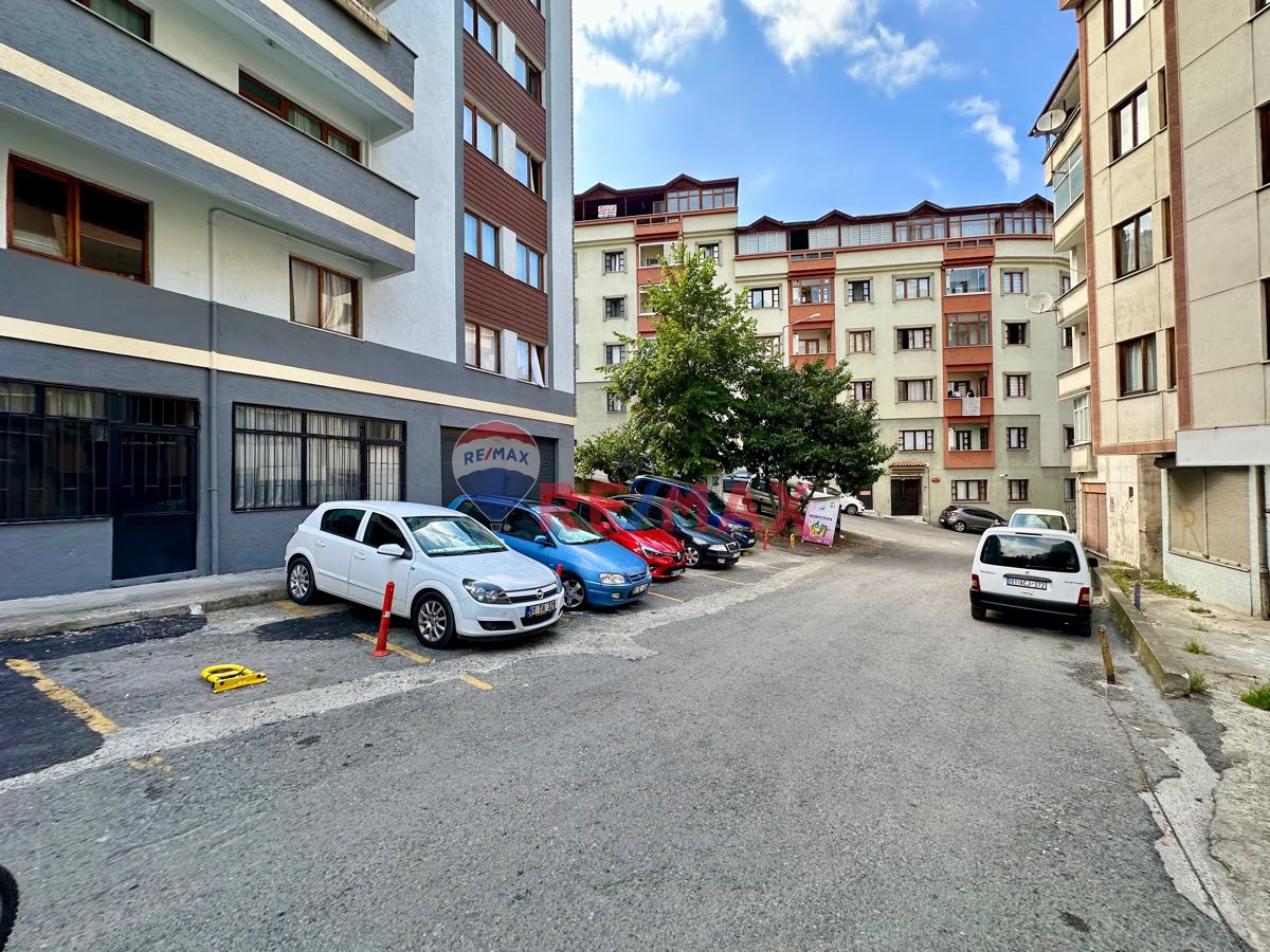 MEYDANA YÜRÜME MESAFESİNDE MASRAFSIZ 3+1 KİRALIK DAİRE !!!