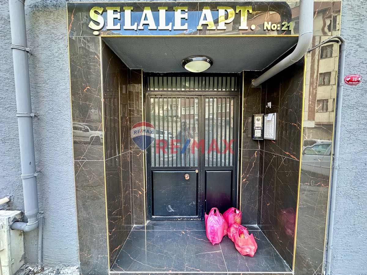 MEYDANA YÜRÜME MESAFESİNDE MASRAFSIZ 3+1 KİRALIK DAİRE !!!