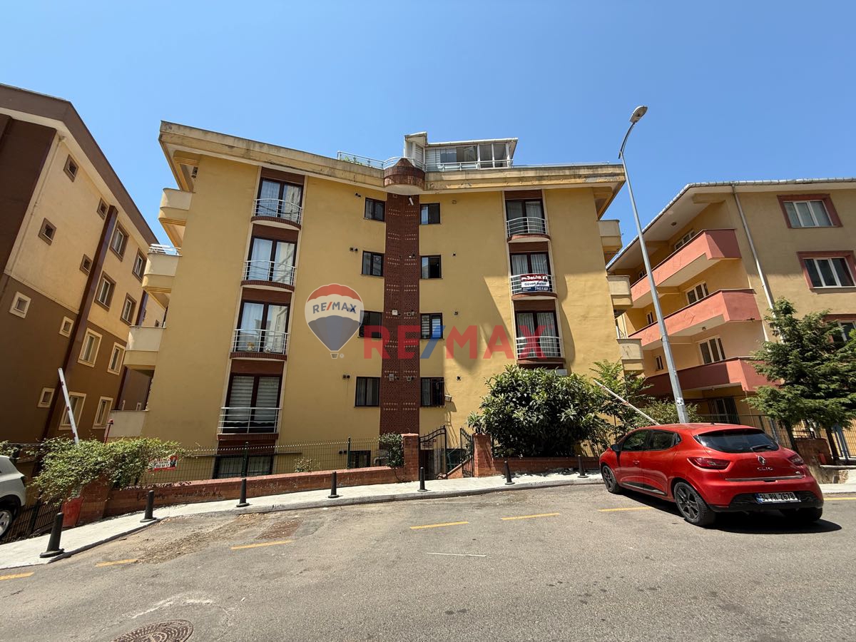 ÜMRANİYE TANTAVİDE ARA KAT 3+1 DAİRE