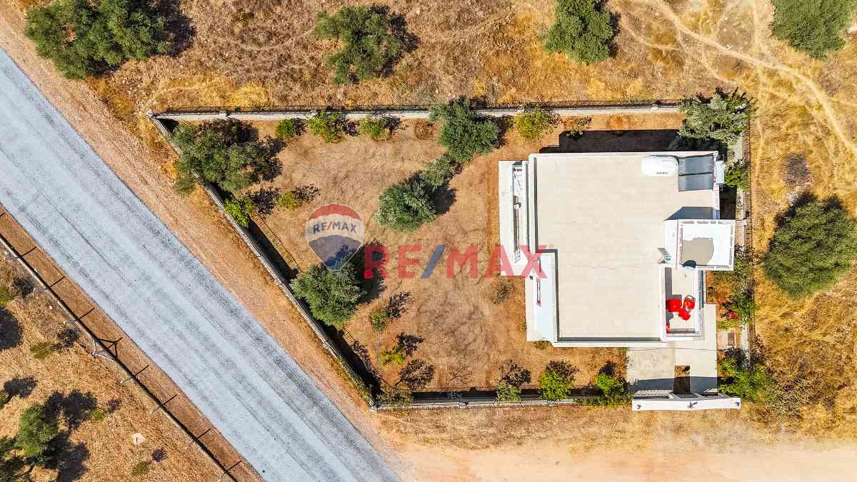 DİDİM AKYENİKÖY MAHALLESİ YEŞİLTEPE DE SATILIK 3+1 AYRI MUTFAK VİLLA