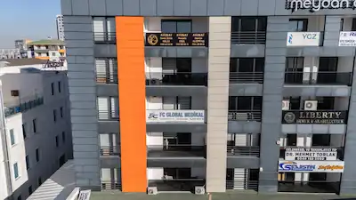 BAGLICA MEYDAN ÇARŞIDA 3+1 GENIŞ FERAF SATILIK OFIS