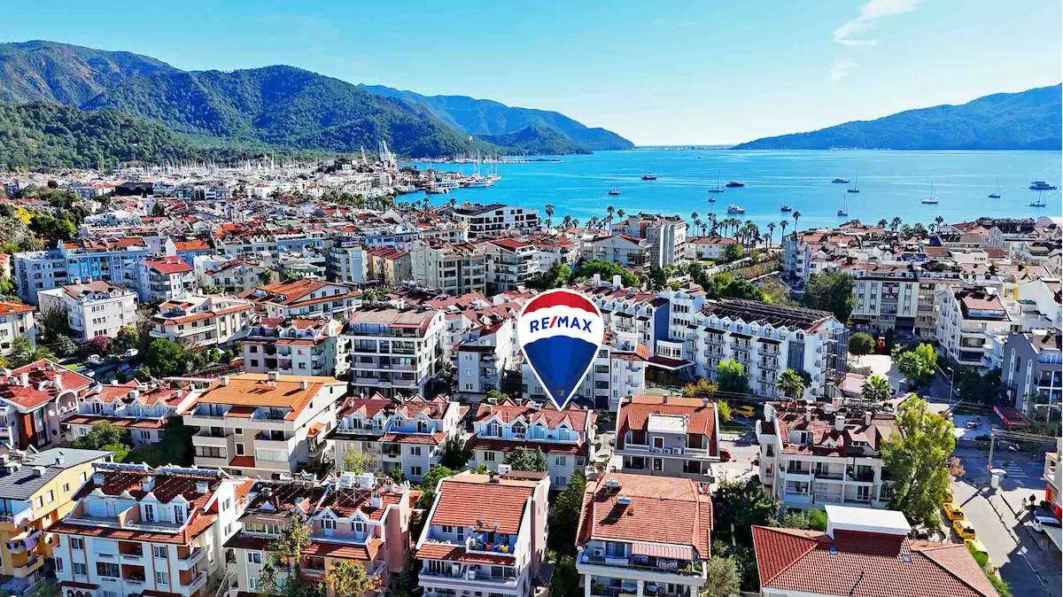 MARMARIS MERKEZ’DE YATIRIM FIRSATI SATILIK KOMPLE BINA