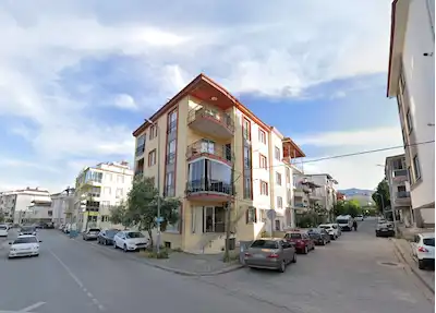 REMAX MODEL DEN KARAMAN MAHALLESINDE 2+1 GENİŞ SATILIK DAİRE