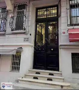 SİSLİ İNONÙ MAH.TARİHİ FEATURES PASA APT SATİLİKDAİRE