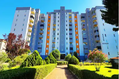  REMAX BEYAZ NİLÜFER YÜZÜNCÜYIL’DA BAŞAK SİTESİ’NDE SATILIK DAIRE