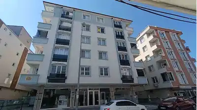 REMAXLAND'DEN BAĞLIK MAH KIRALIK 2+1 DAIRE