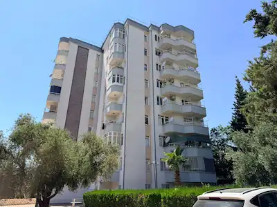 ŞEHIT ABDULLAH ÇAVUŞ MAHALLESI'NDE SATILIK 3+1 DAIRE
