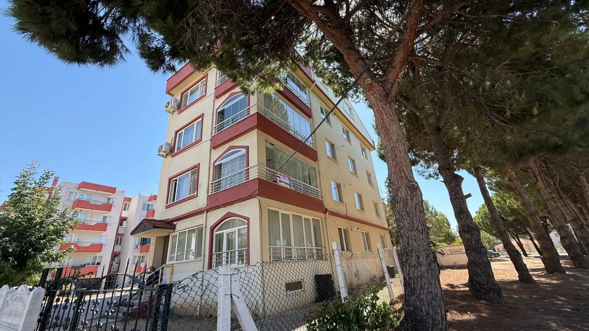 Property image 16