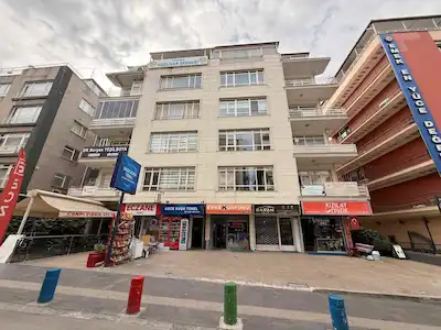 KOCATEPE’DE KIZILAY MERKEZDE GÜNEY-BATI CEPHELİ 3+1 | 140 M² NET | BALKONLU