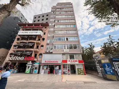 KIZILAY ATATÜRK BULVARI’NDA DİŞ KLİNİĞİNE HAZIR 2+1