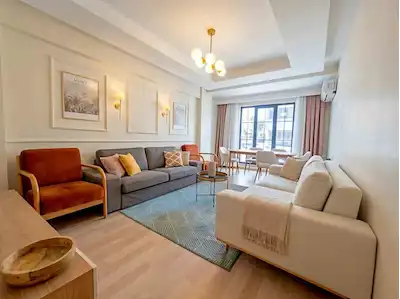 SAYA YOLU ÜZERİNDE ÖZEL TASARIM ARAKAT 3+1 DAİRE