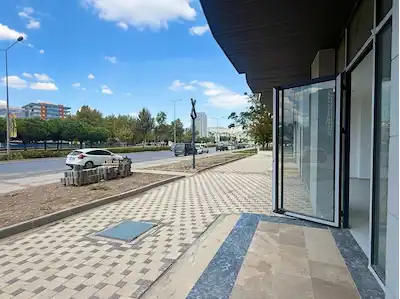 MANAVKUYU I YÜZBAŞI İBRAHIM HAKKI CADDESI SIFIR KIRALIK DÜKKAN
