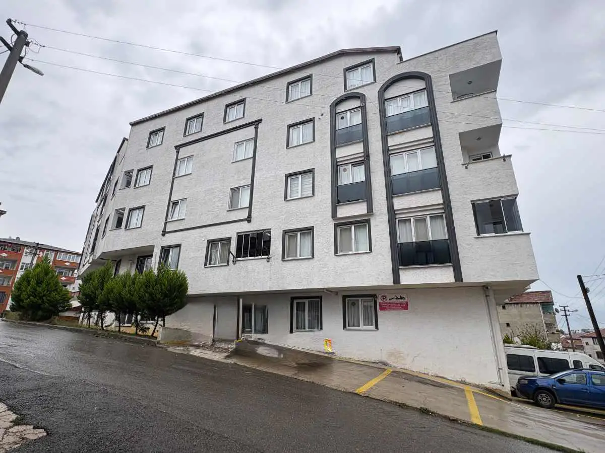 GEBZE GAZİLER'DE SATILIK 4+1 DUBLEX DAİRE