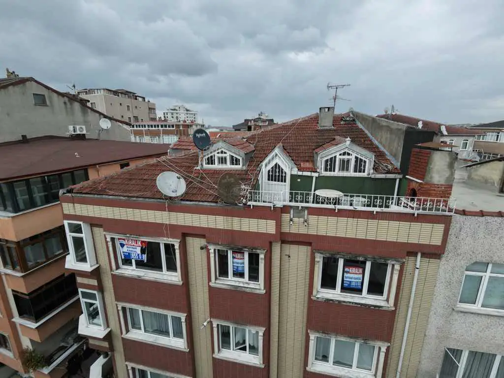 REMAX HEDEF’TEN BAYRAMPAŞA KARTALTEPE’DE 4+1 DUBLEKS TERASLI KİRALIK DAİRE