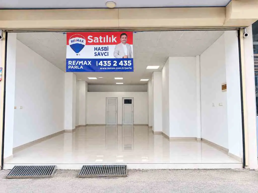 SAMSUN ÇARŞAMBA’DA 55 M² BAHÇE KATI TAPULU SATILIK OFİS/BÜRO