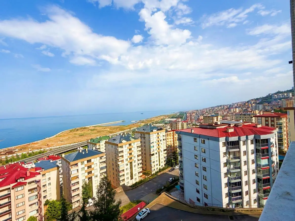 BEŞIRLI'DE SATILIK 3+1 MUHTEŞEM DENIZ MANZARALI YAŞAM ALANI
