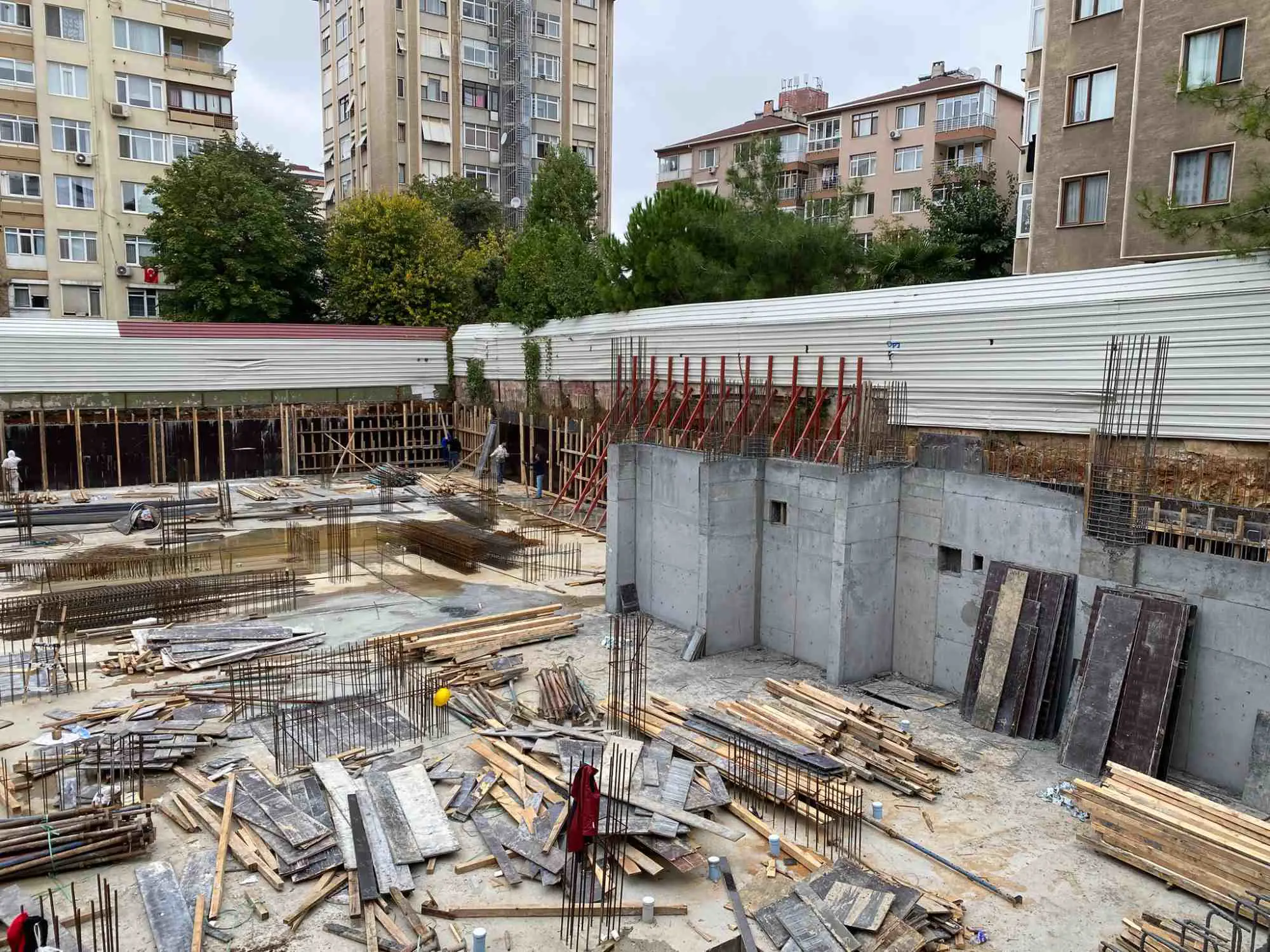 KADIKÖY GÖZTEPE'DE YENİ PROJEDE 3+1, OTOPARKLI, SATILIK DAİRE