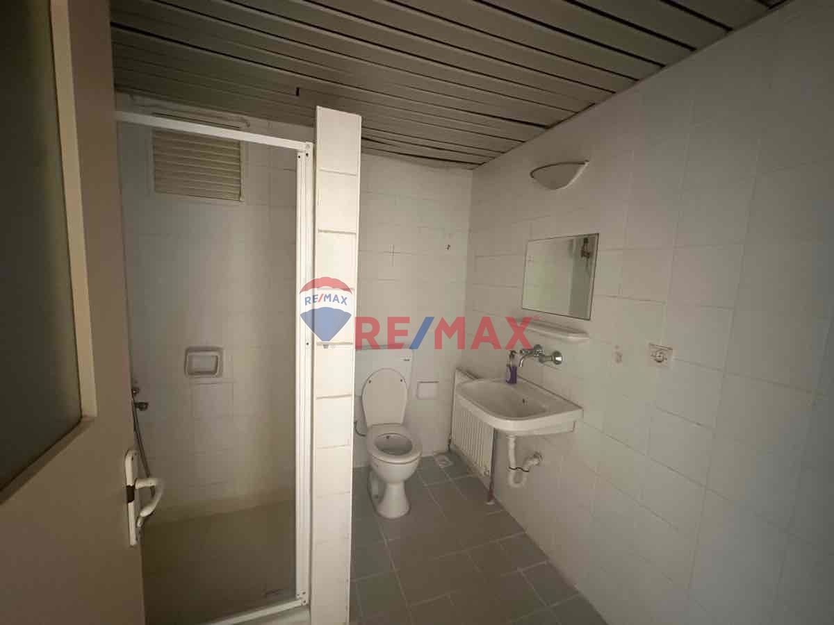 İZMİT DÜNYA BANKASINDA TEMİZ 2+1 KİRALIK DAİRE