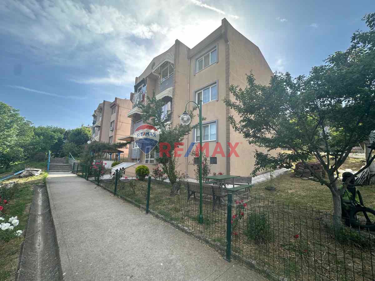 İZMİT DÜNYA BANKASINDA TEMİZ 2+1 KİRALIK DAİRE