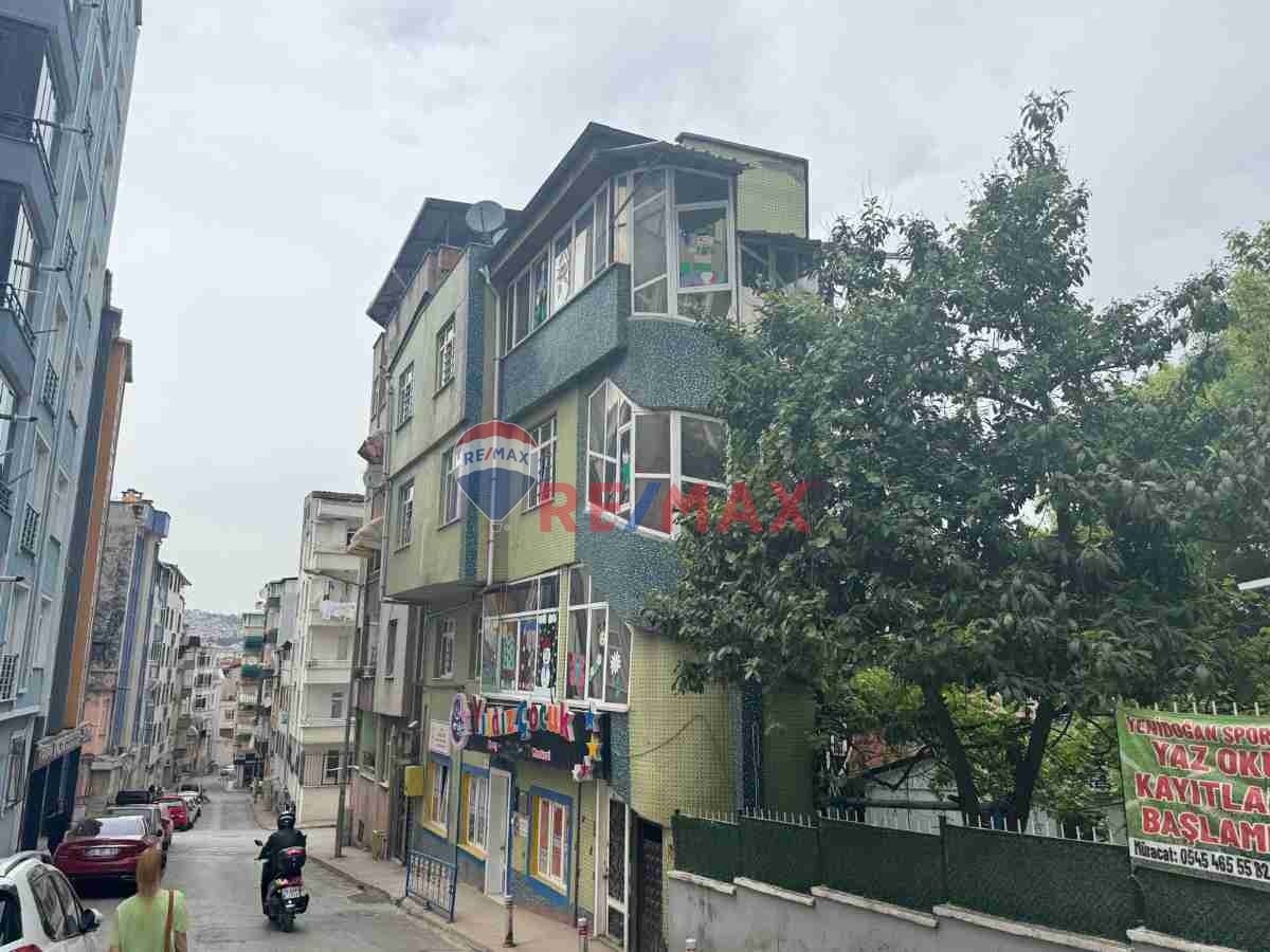 🔥 KAÇIRILMAYACAK FIRSAT! İLKADIM’DA 4 KATLI KREŞ RUHSATLI KİRACILI BİNA