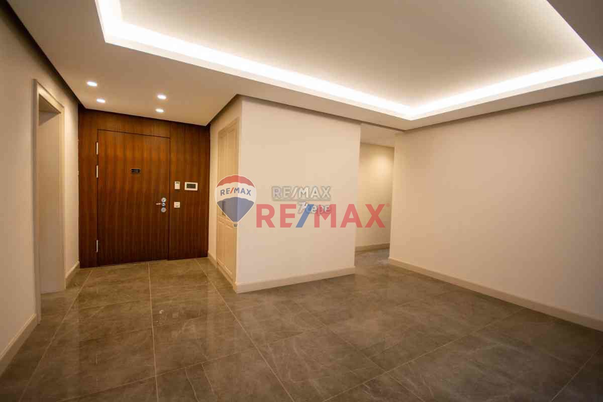 TEK YETKİLİ REMAX7TEPE’DEN ACARVADİ EVLERİNDE 4 +1 SATILIK DAİRE