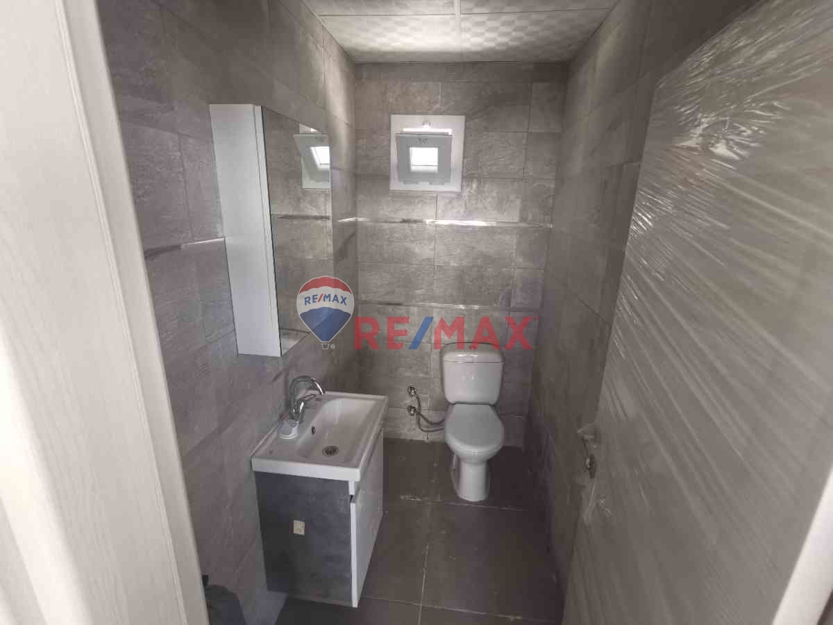 MENEMEN SEYREK'TE SIFIR BİNADA KİRALIK DÜKKAN – MERKEZİ KONUM, YATIRIMLIK FIRSAT!