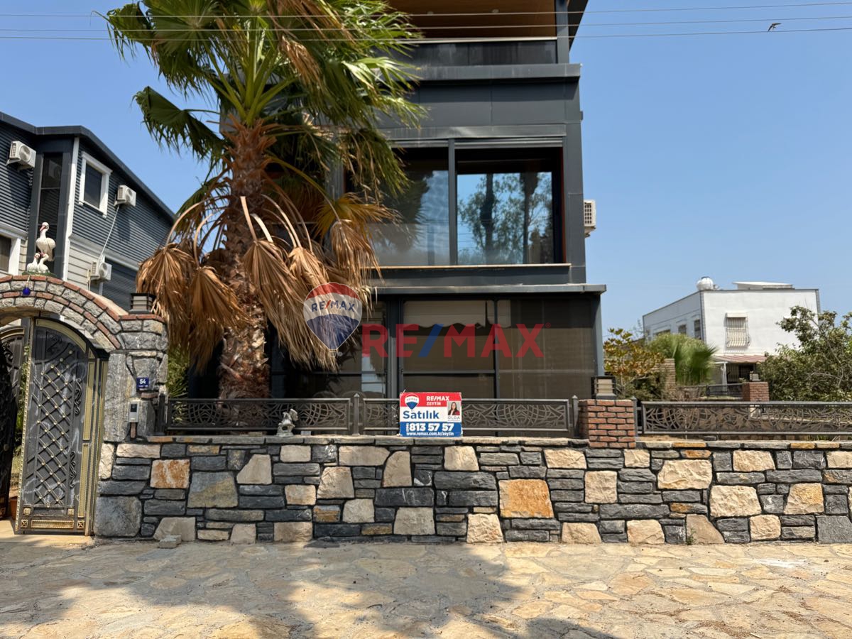 DİDİM’DE DENİZ MANZARALI 4+1 TAM MÜSTAKİL LÜKS VİLLA