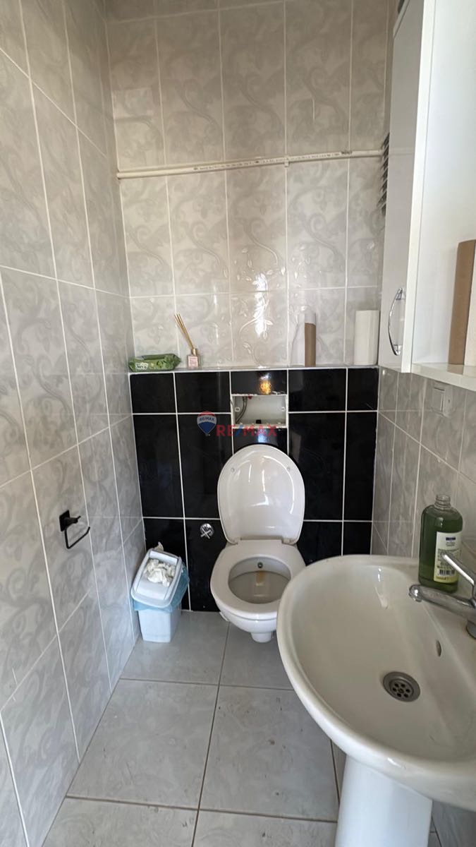 AKSU BARBAROS’ TA HÜKÜMET KONAĞI YAKINI DA 180 M2 KİRALIK DÜKKAN