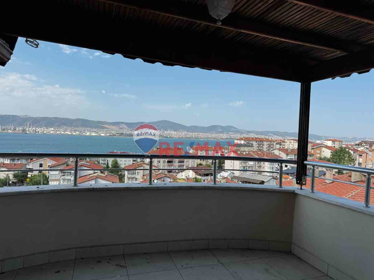 DEĞIRMENDERE CUMHURIYET MAH. 3+1 KIRALIK DAIRE