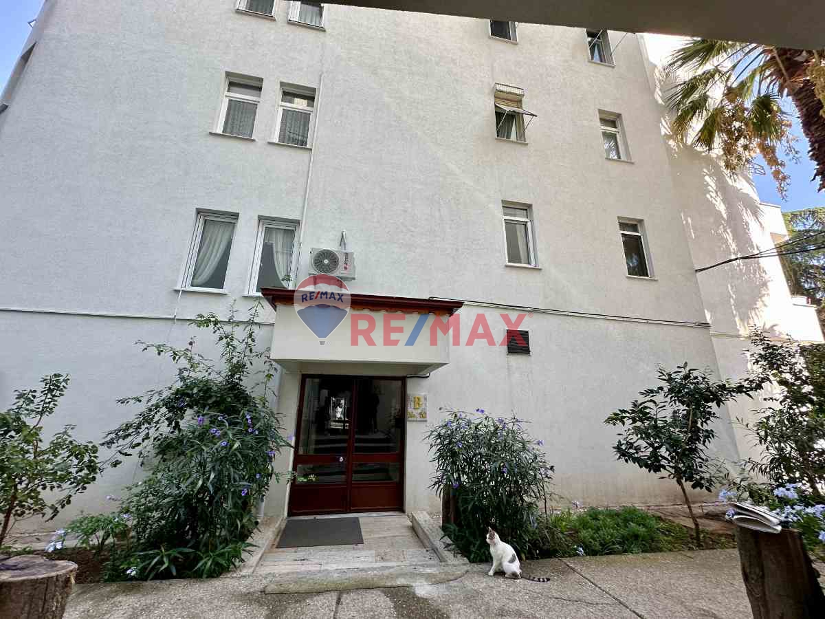 REMAXÇAKRA ÖMER ONAYCI'DAN DEĞIRMENDERE'DE FULL EŞYALI KIRALIK