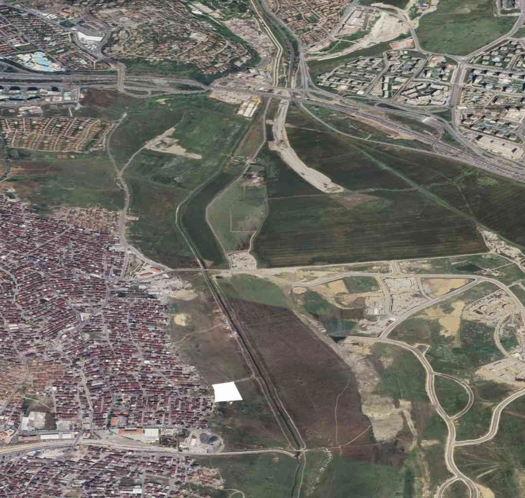 SATILIK BAHÇEHİR AVCILAR BAĞLANTI YOLUNDA