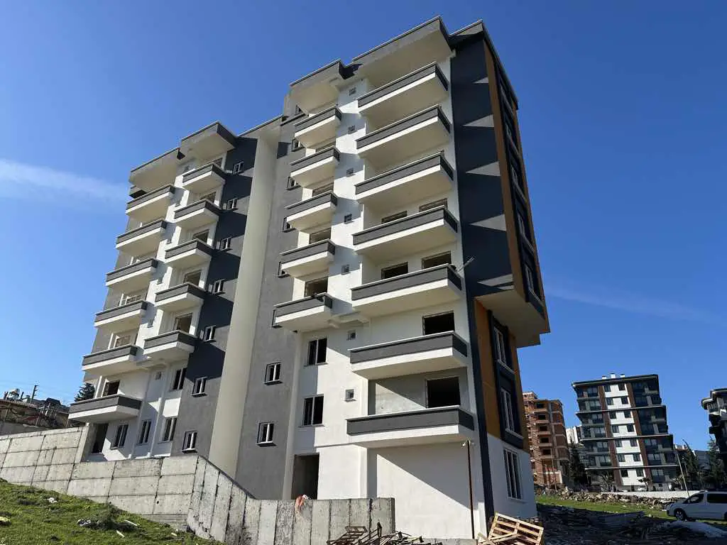 DENİZ MANZARALI 2+1 SALON MUTFAK AYRI