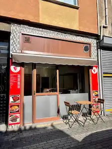 NUH KUYUSU CADDESINDE, HAZIR IŞLETME YATIRIM FIRSATI