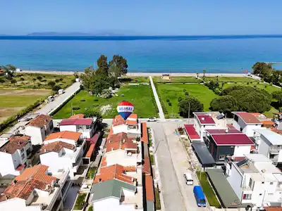 DENIZE SIFIR ARTEMIS SITESI’NDE 3+1 DENIZ MANZARALI YAZLIK VILLA