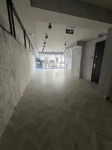 BEYOĞLU TAKSİM'DE GELİŞEN VE DÖNÜŞEN BÖLGEDE SATILIK BİNA