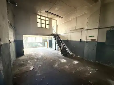 GAZIOSMANPAŞA MIHTARBEY SANAYI SITESI’NDE KIRALIK 85 M² İŞ YERI