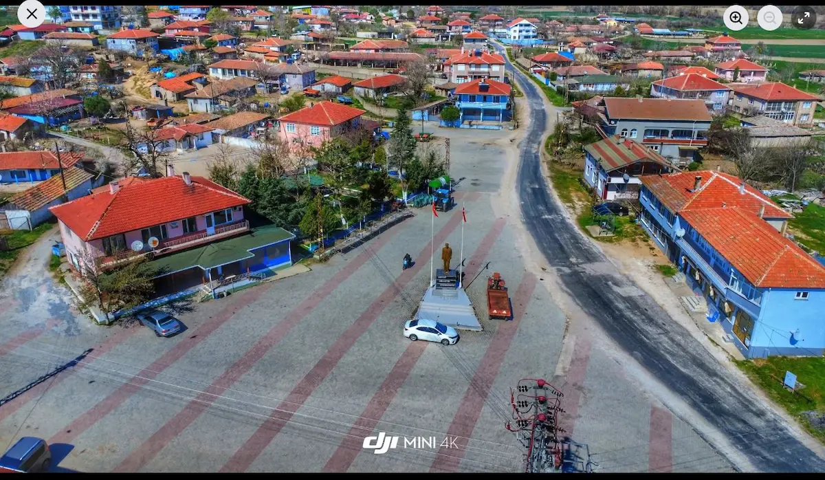 SAKARYA KAYNARCA-YEŞİLOVA'DA VİLLA PROJESİ HAZIR 400 M2 ARSA