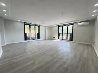 MANOLYA EVLERI CAMI MAHALLESINDE 4+1 BAHÇE DUBLEKS