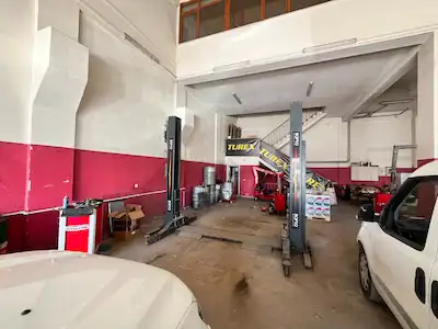 REMAX İLKE'DEN OTOBAN SANAYİ'DE SATILIK İŞ YERİ