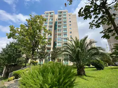 REMAX WE DILEK'TEN ADATEPE SITESI A8 BLOKTA SATILIK 2+1 DAIRE