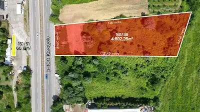 REMAX EFFECT EŞME'DE D-100 ANA YOLANA 29M CEPHELI SATILIK ARAZI