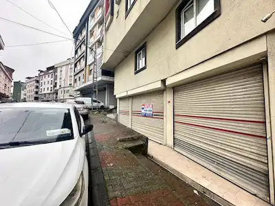 ARNAVUTKÖY İSLAMBEY MAHALLLESİ 400 M2 SATILIK DÜKKAN
