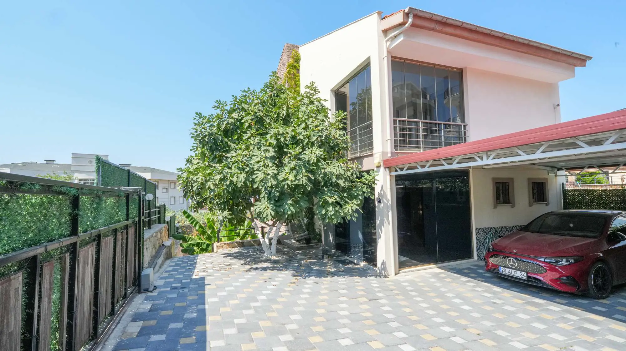 Property image 10