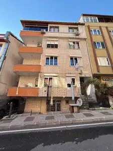 KÜÇÜK ÇAMLICA EMAAR AVM YE YÜRÜME MESAFESİNDE KİRALIK 3+1 DAİRE.